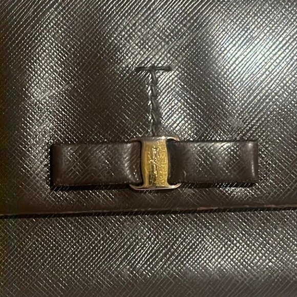 Salvatore Ferragamo brown wallet - Picture 3 of 15